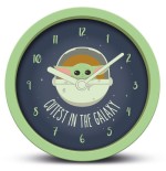 18174-RELOJ DE SOBREMESA THE MANDALORIAN CUTEST IN THE GALAXY PYRAMID REDSTRING GP85886