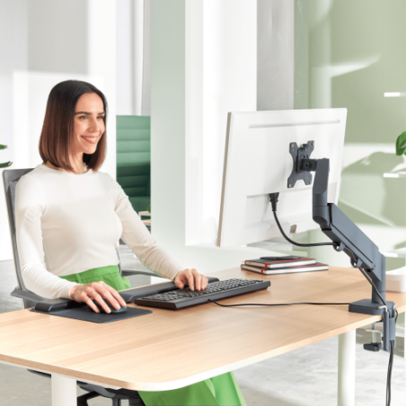 32235-BRAZO PARA UN MONITOR LEITZ ERGO SPACESAVING COLOR GRIS OSCURO KENSINGTON 64890089