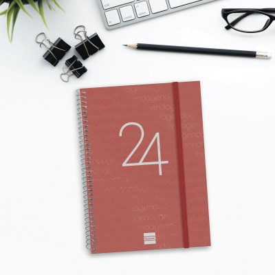 AGENDA 2024 YEAR E10 SEMANA VISTA HORIZONTAL ROJO FINOCAM 741453024